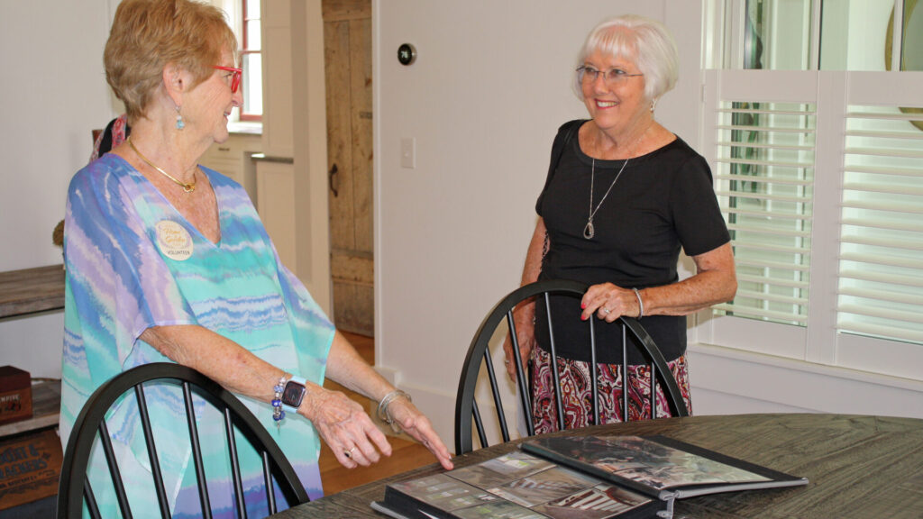 Home and Garden tour hosted by Granite VNA